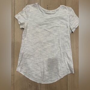 Lululemon Size 8 Love Tee white and grey